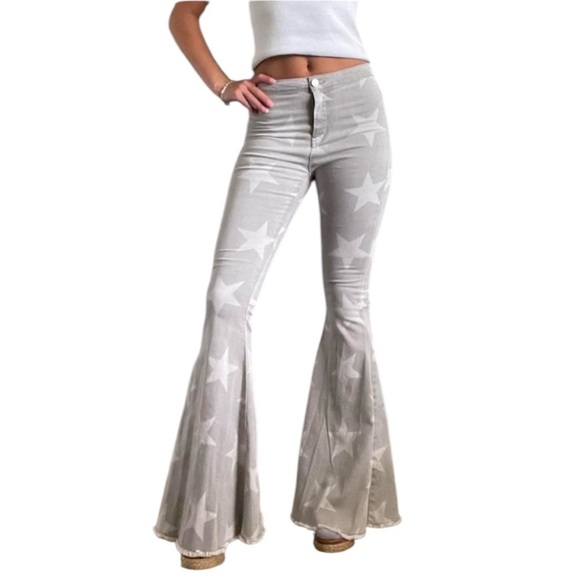 Altar'd State Retro Star Flare Bell Bottom Jean Gray White Stretch Denim Small - Picture 1 of 6